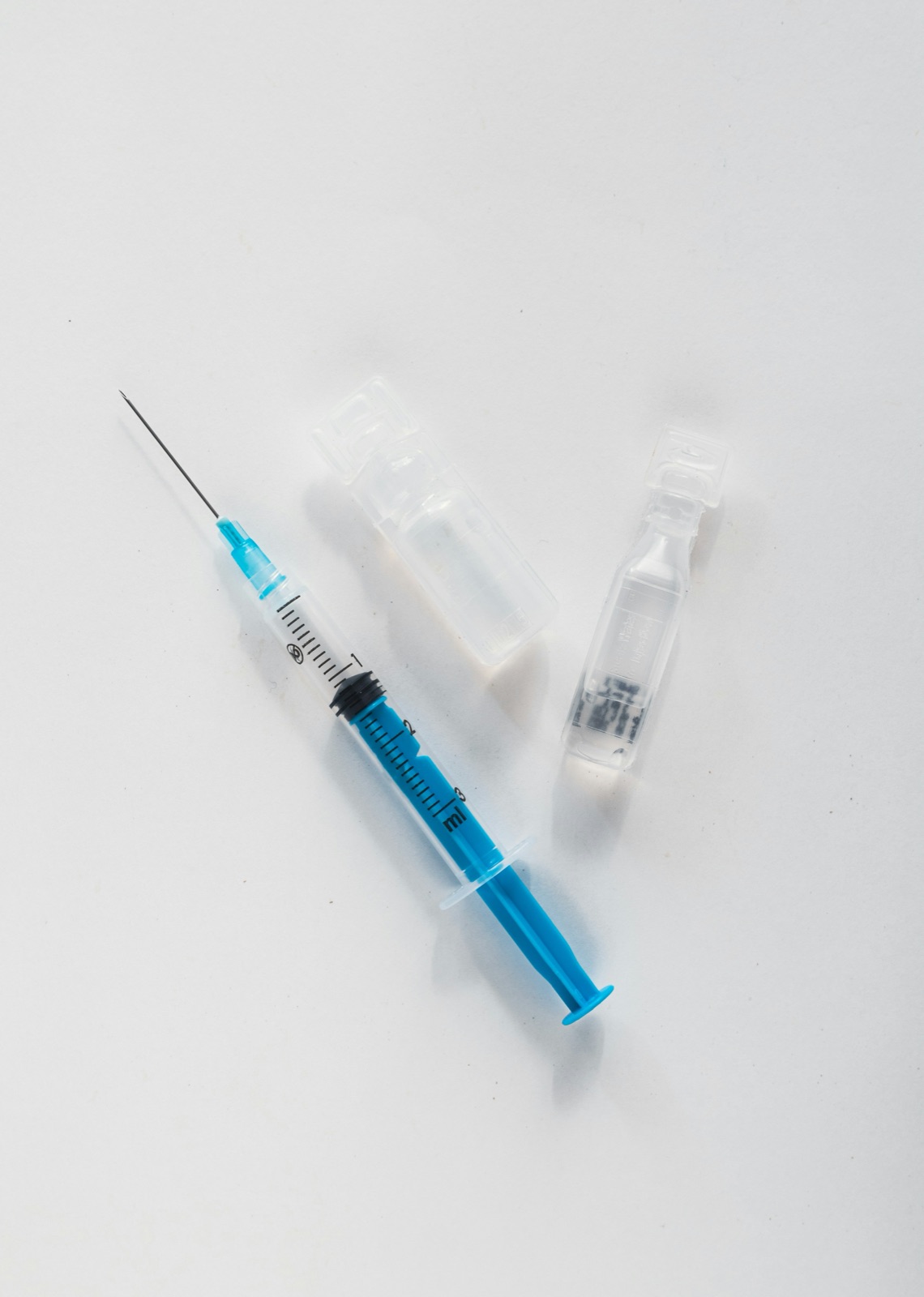 Hypodermic syringes and glass ampoules for Cyro-Weld™ medical cyanoacrylate needle hub bonding