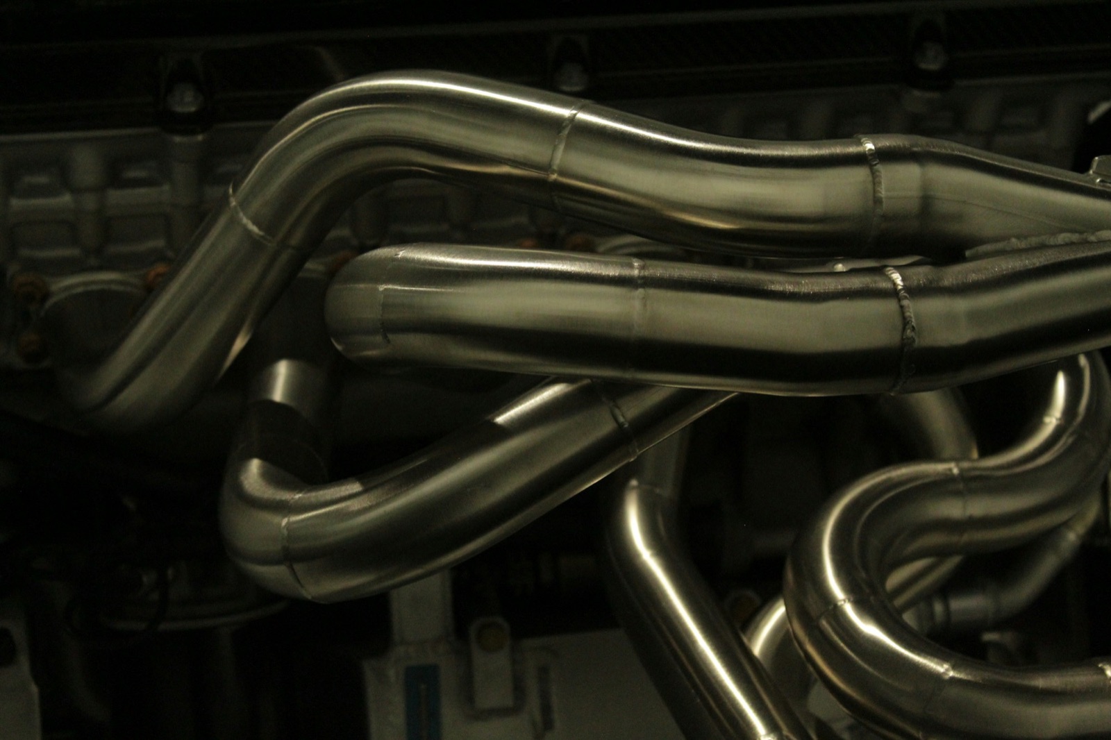 Bare stainless steel exhaust headers for Epo-Weld™ HTGC glass-ceramic coating on exhaust manifolds