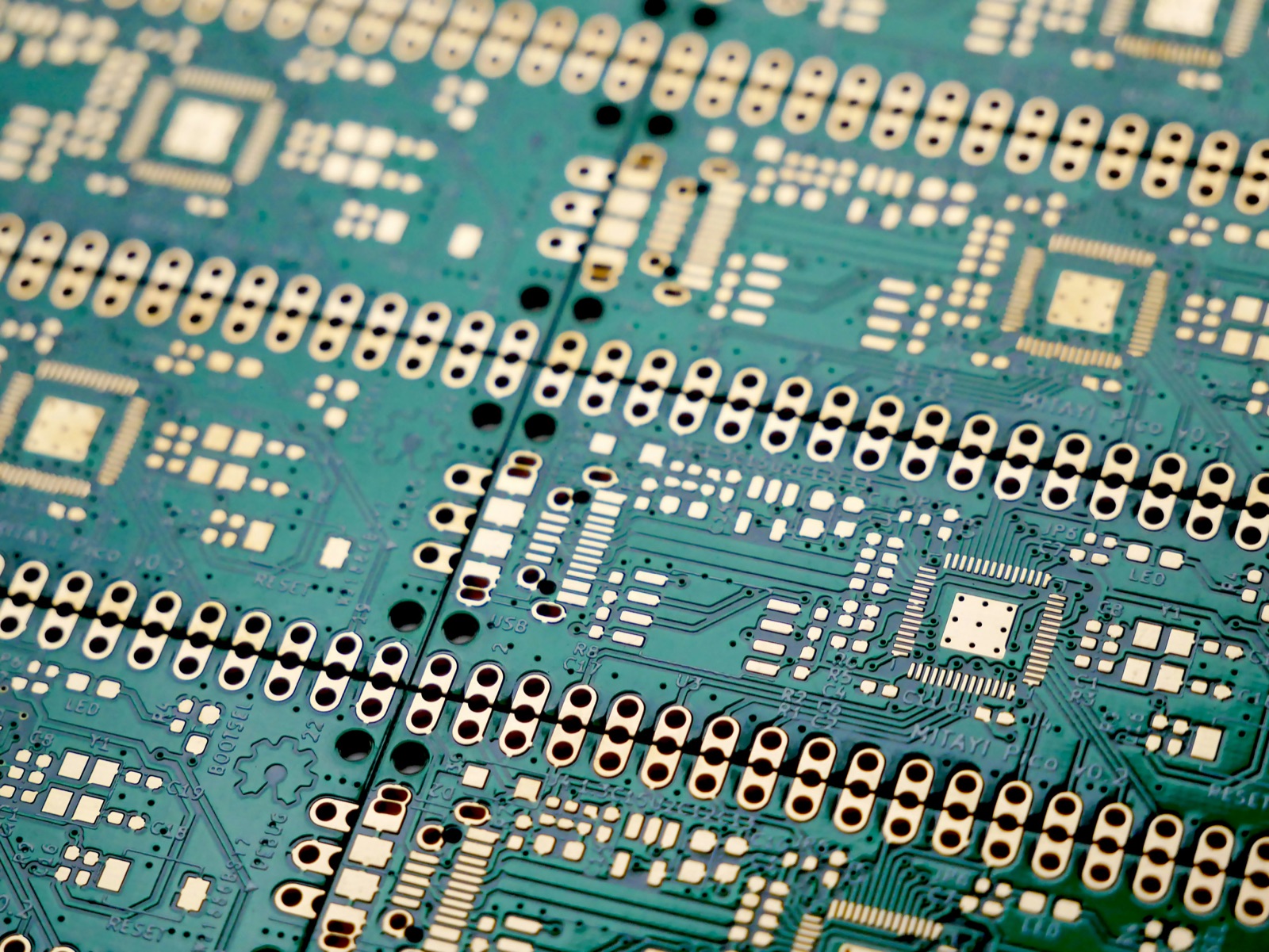 Printed circuit board assembly for Incure B/C-Series™ UV cure chamber electronics batch processing